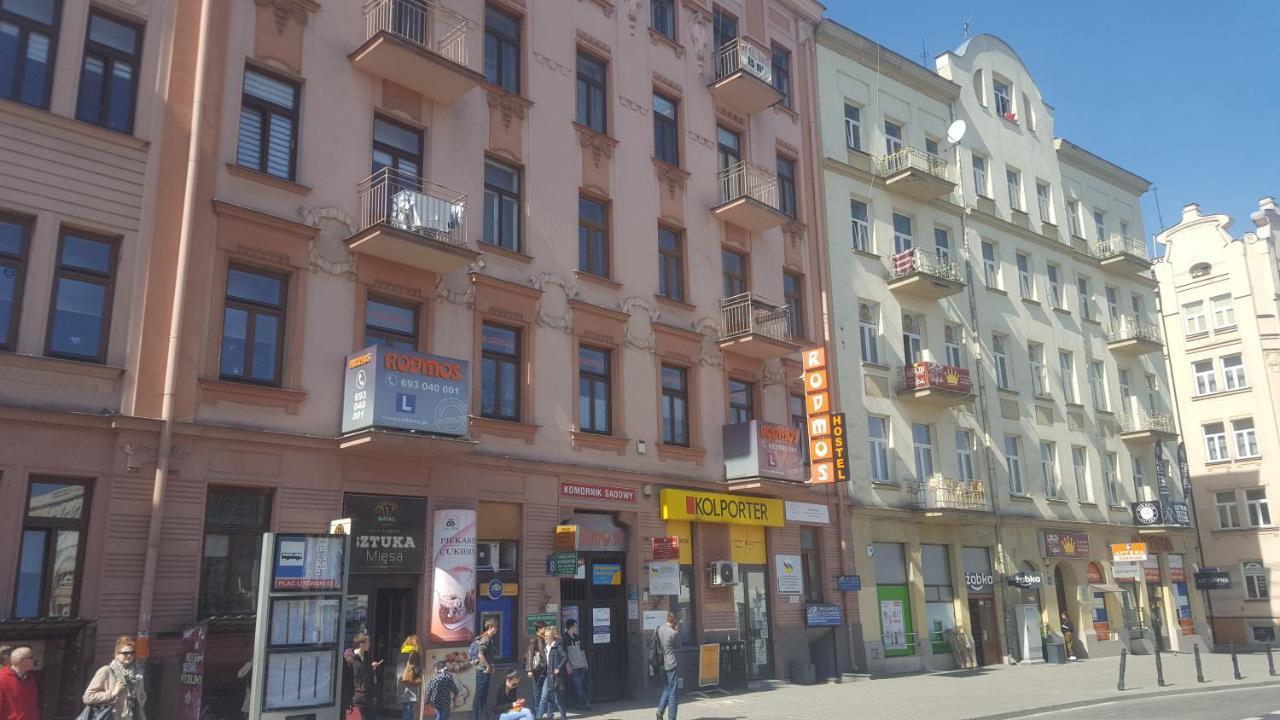 Rodmos Hostel Lublin Buitenkant foto