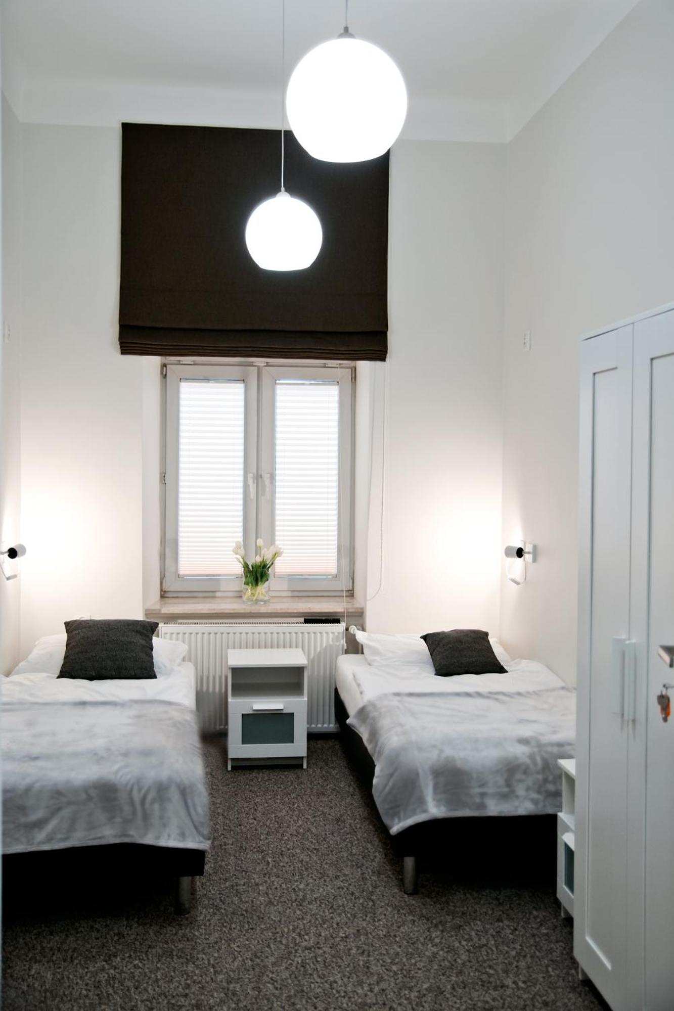 Rodmos Hostel Lublin Buitenkant foto